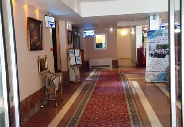 هتل جهانگردی ناهارخوران