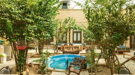 خانه مسافر بادگیر