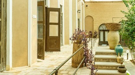 خانه مسافر بادگیر