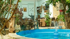 خانه مسافر بادگیر